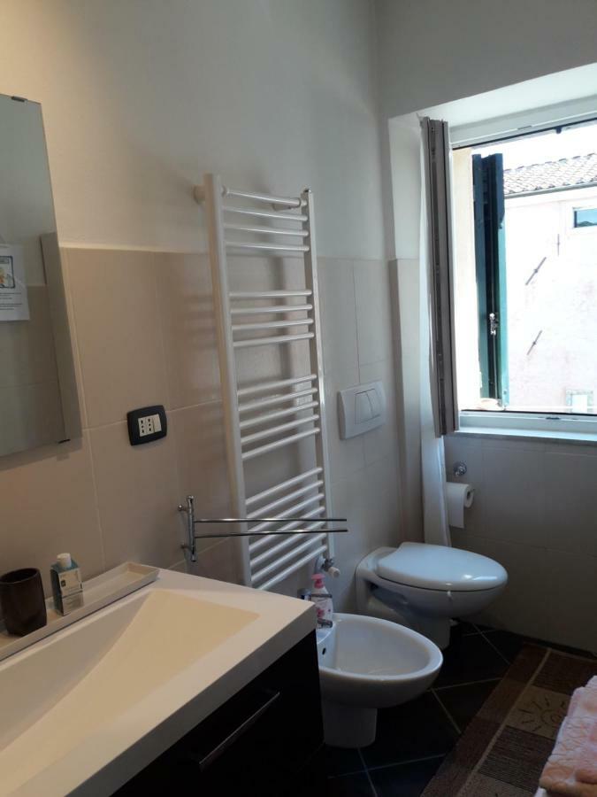 La Soffitta Sul Borgo Apartman Brugnato Kültér fotó